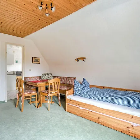 Modern In Tabarz/thuringer Wald With Garden *
