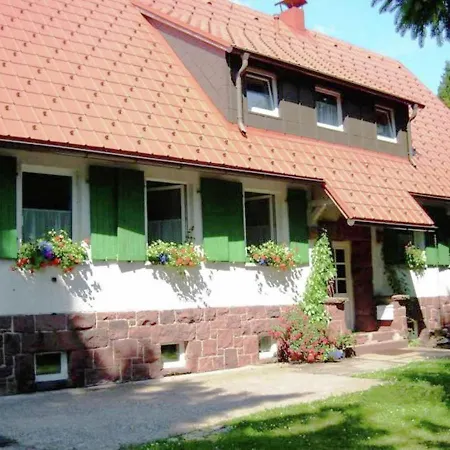 Modern In Tabarz/thuringer Wald With Garden Apartment